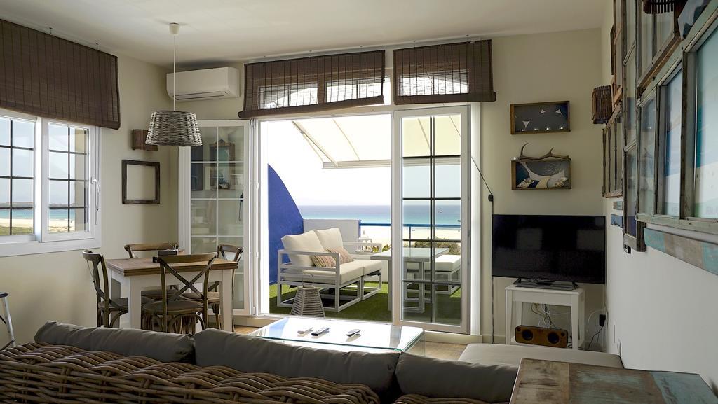 Lances Penthouses